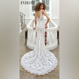 Enzoani Nancie Elegant Lace Wedding Gown with Plunging Neckline